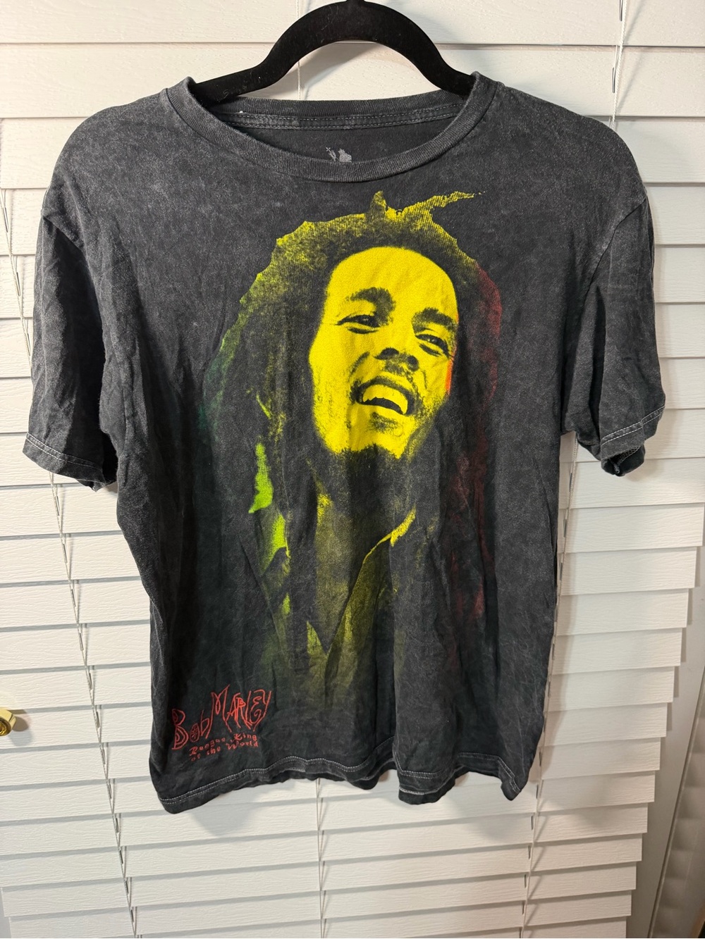 Graphic Black Short-Sleeve Tee with Yellow & Red Print bob marley